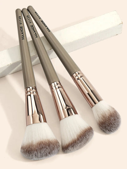 3 Piece Foundation Makeup Brush Professional Concealer Blush Bronzer Brush Kits Beauty Tools Women Fluffy Soft Bristle
