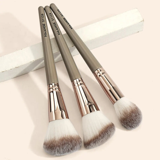 3 Piece Foundation Makeup Brush Professional Concealer Blush Bronzer Brush Kits Beauty Tools Women Fluffy Soft Bristle